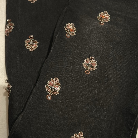 Anthropologie Pilcro Black Script High-Rise Embellished Skinny Jeans - Picture 6 of 8